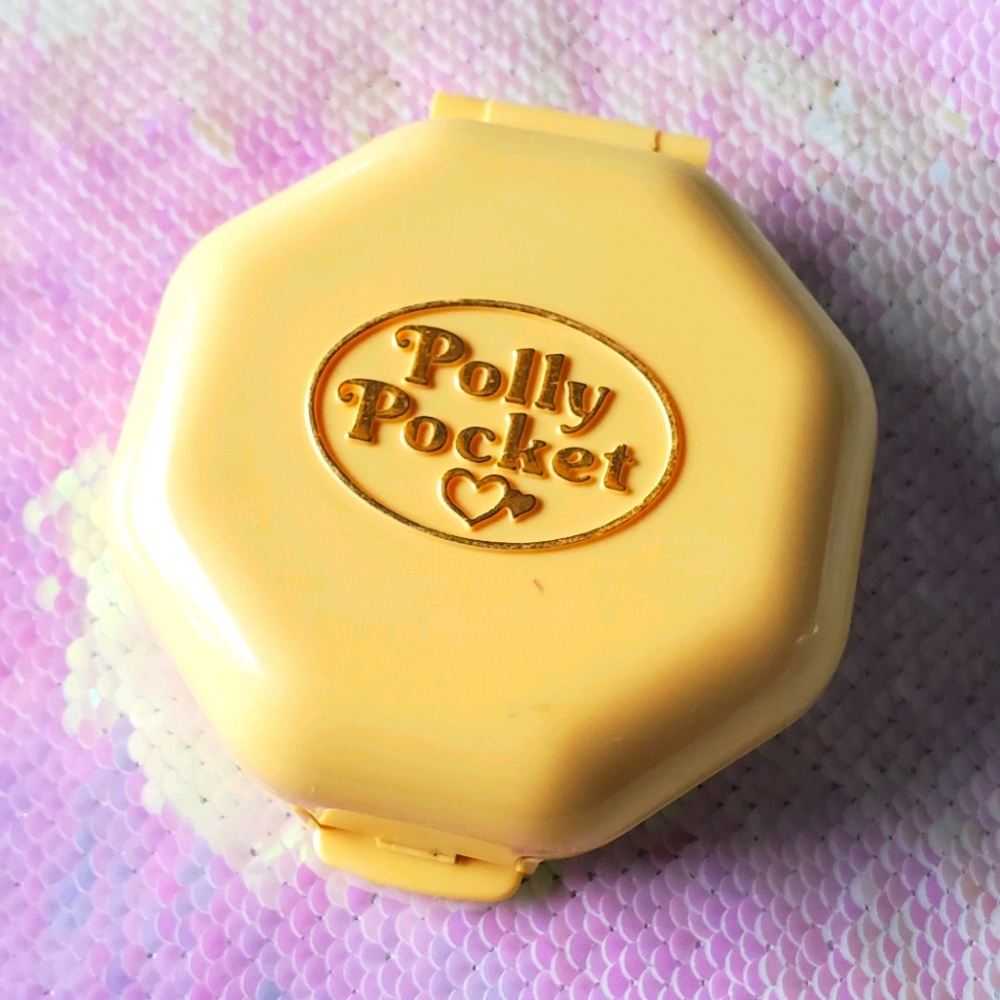 Vintage Polly Pocket 1990 Hair Salon